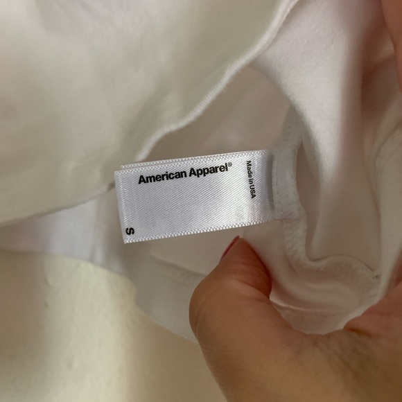 American Apparel Crop top with cool design - Picture 3 of 4